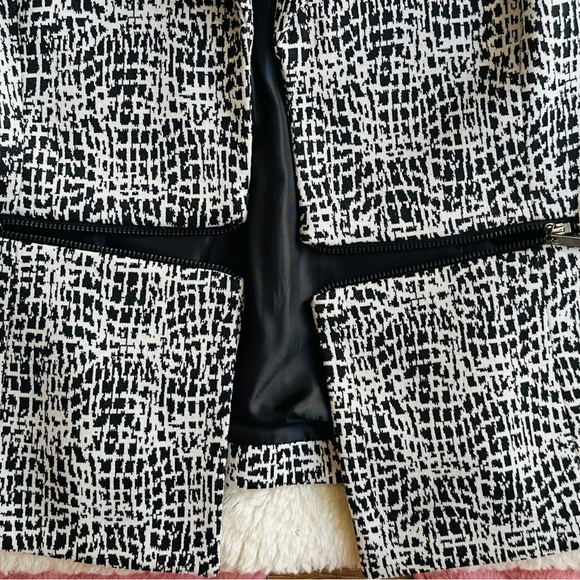 NWOT ~ Kasper Women's Black and White Lined Blazer - Picture 3 of 4